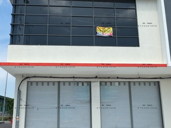 FOR RENT 1.5 END LOT SHOP FACTORY MAIN ROAD FACING SENDAYAN TECHVALLEY