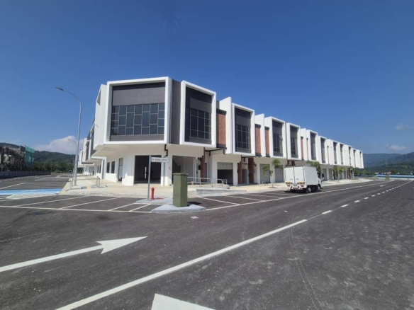 For RENT 2 Storey Shoplot  Frontier City @ Ainsdale Seremban