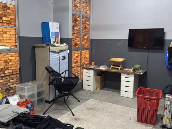 Double Storey Terrace Shop (Below Market Value) @ Pulai Avenue Business Park, Taman Pulai Perdana for Sale