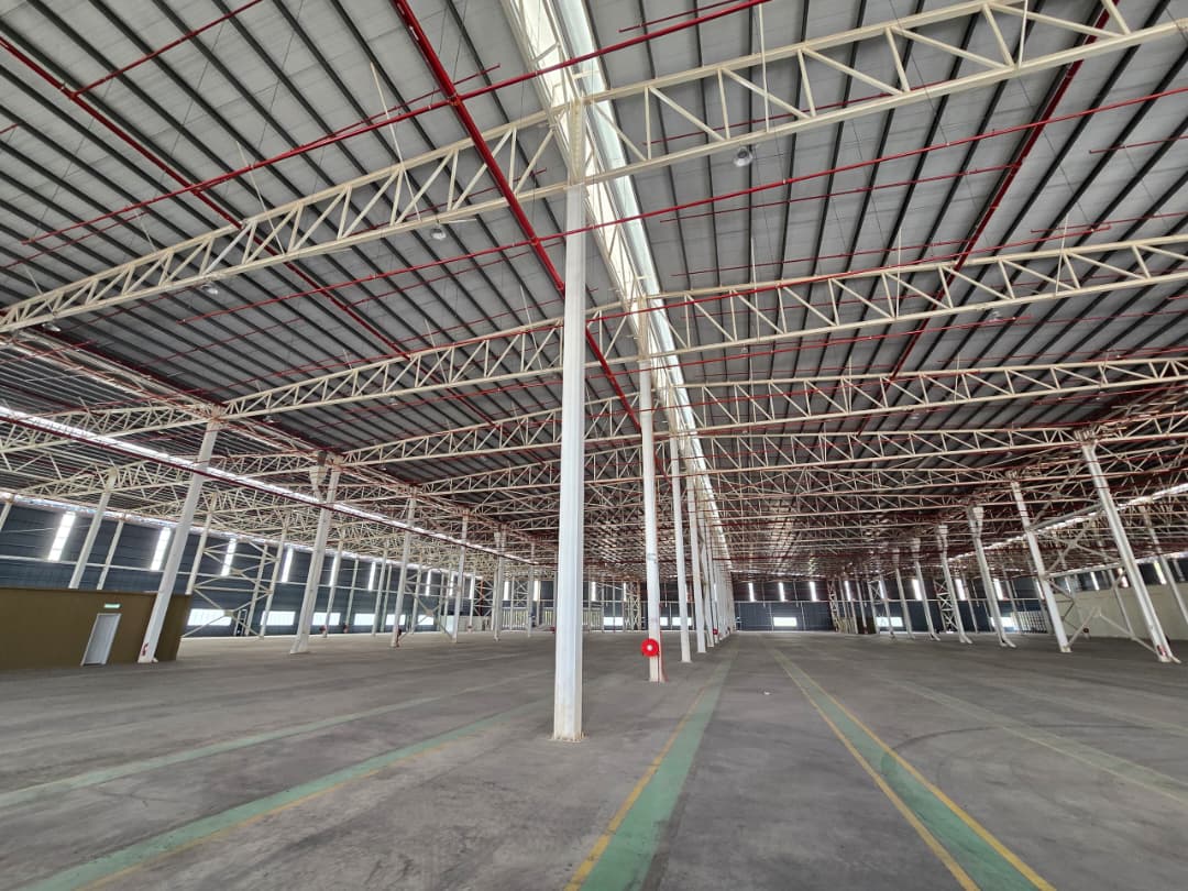 Detached Factory @ Bandar Nilai near to PLUS Highway for Rent