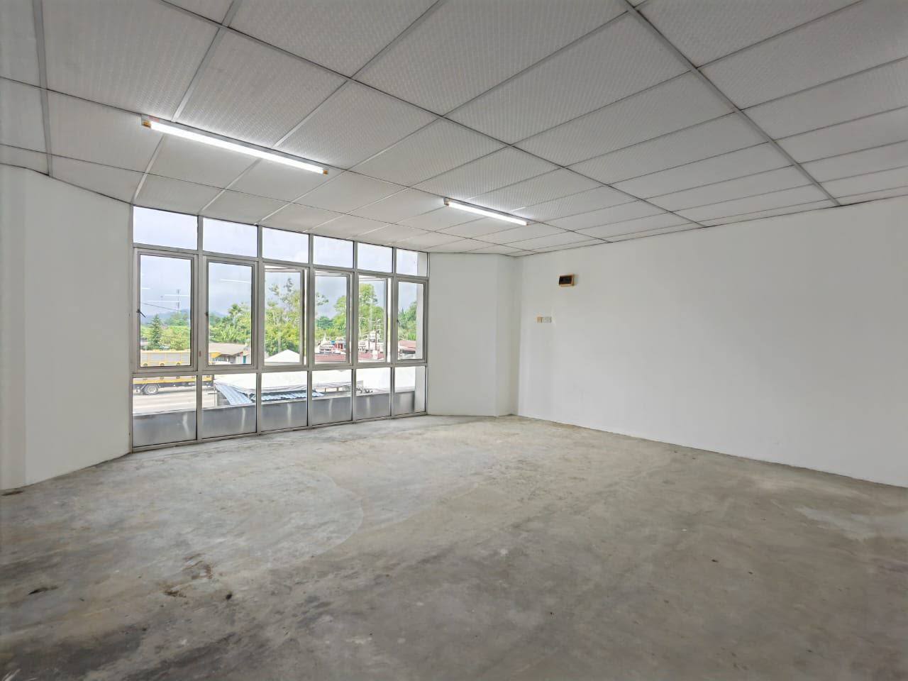 Seremban Mamabu@Taman Patin Indah Mambau First Floor Shop Office