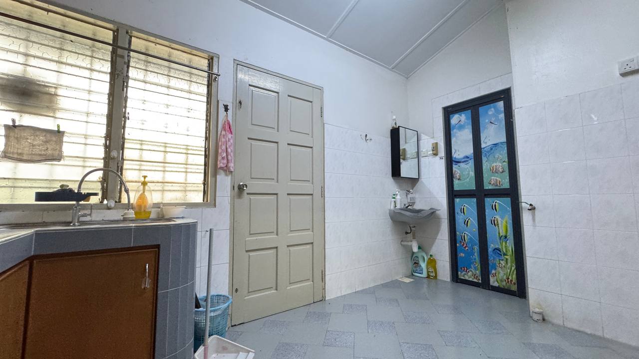 Seremban Templer Makmur Taman Bukit Sentosa 1.5 Storey House