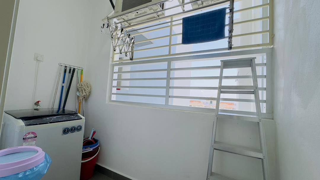 S2 Safira Fully Furnished Service Apartment come with WI-FI