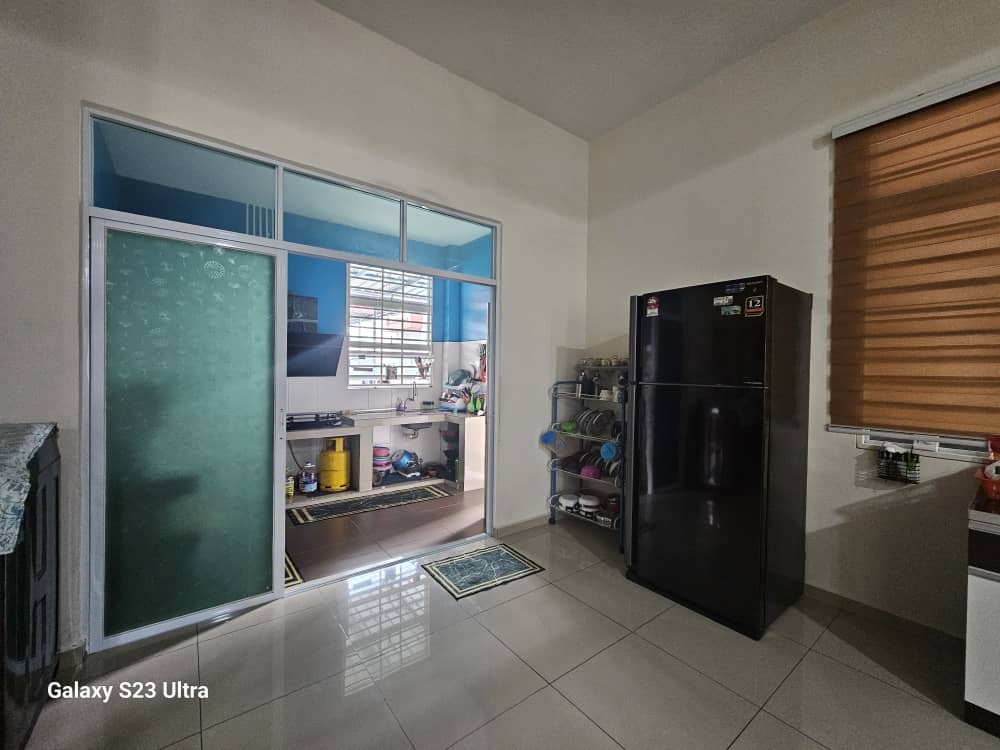 Double storey bangalow at Taman Senawang Perdana