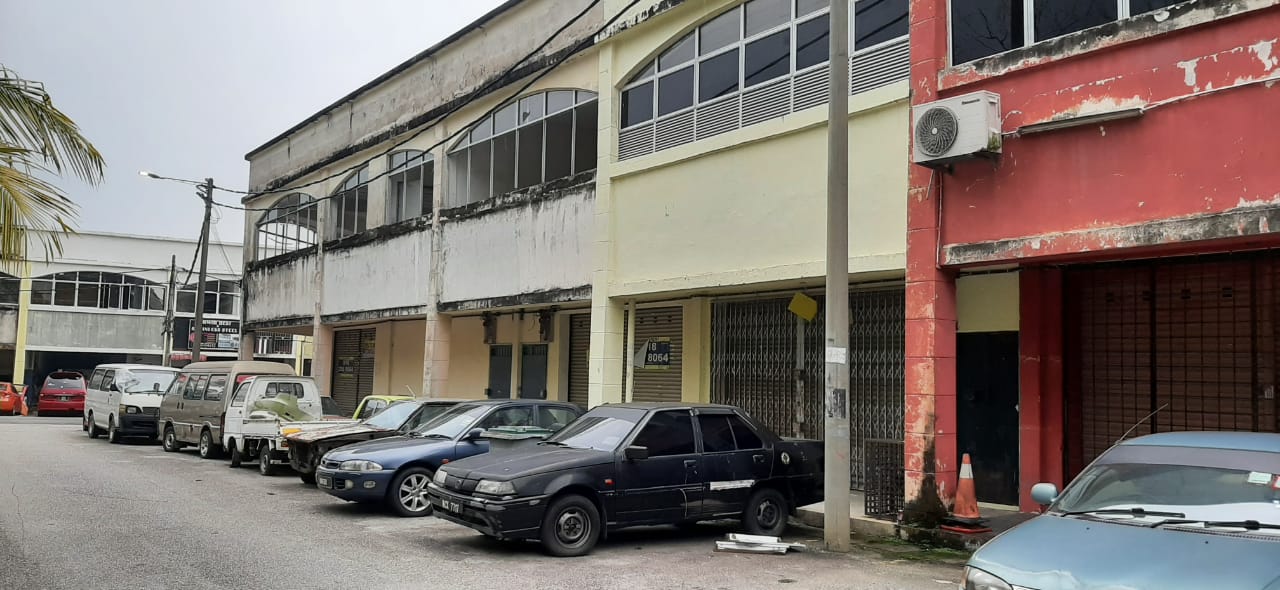 Double Storey Shoplot @ Pusat Bandar Senawang for Sale