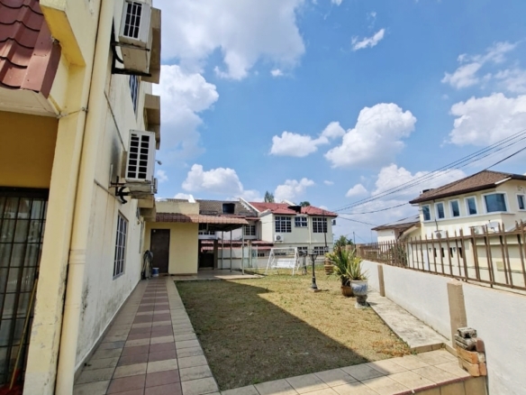 Corner Lot Double Storey Terrace House Taman Harapan Baru Seremban NS
