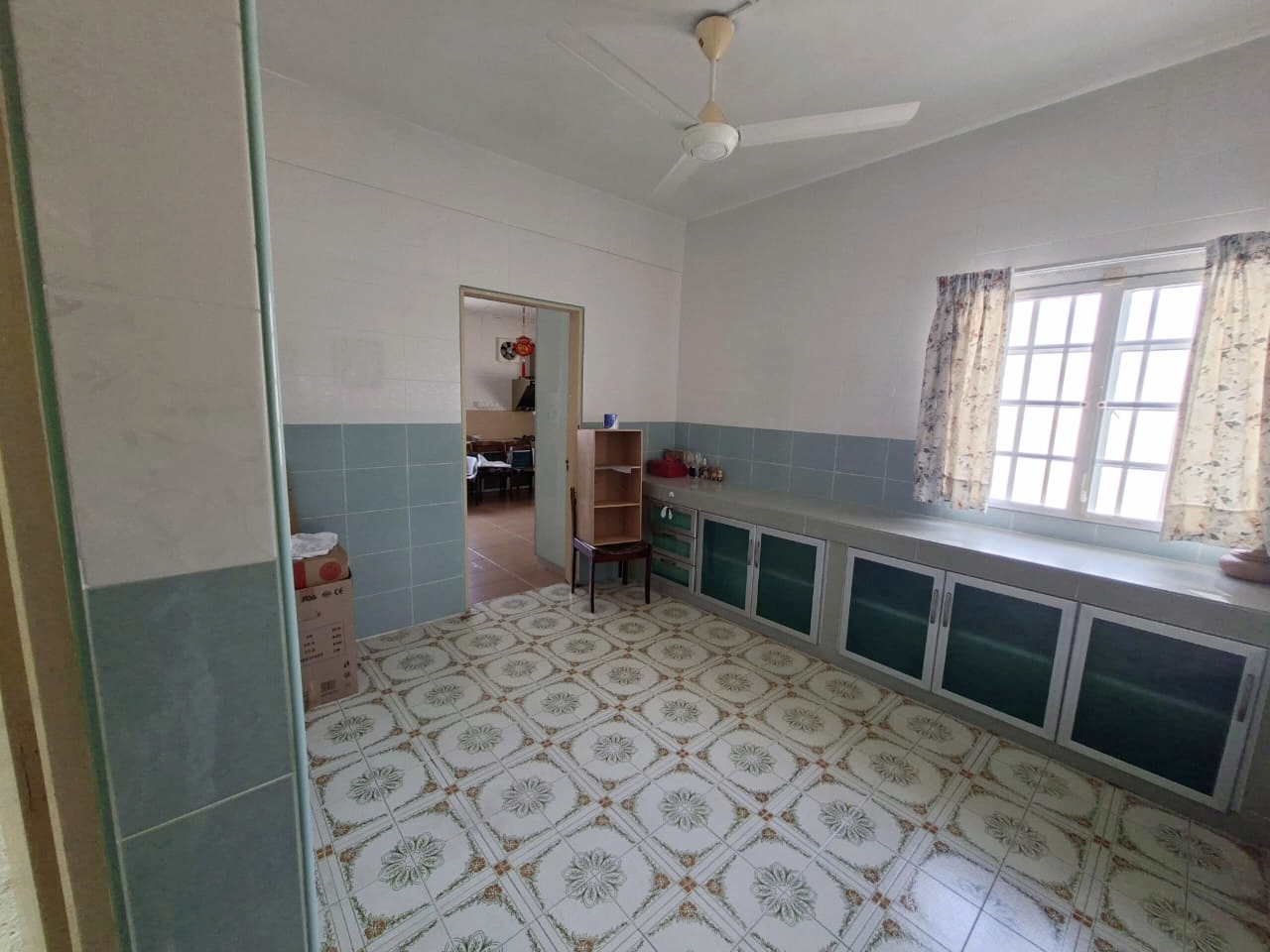 Corner Lot Double Storey Terrace House Taman Harapan Baru Seremban NS