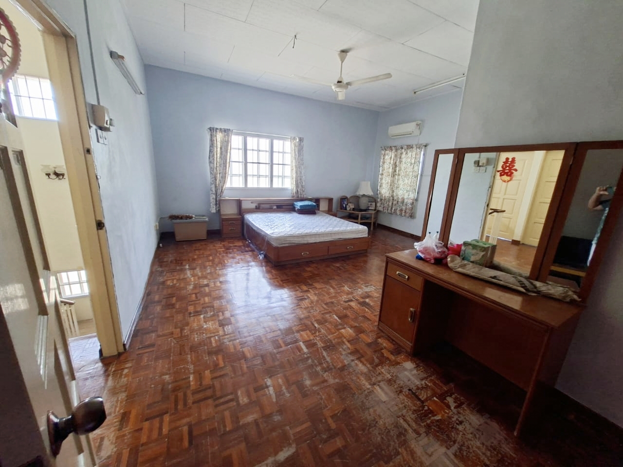 Corner Lot Double Storey Terrace House Taman Harapan Baru Seremban NS