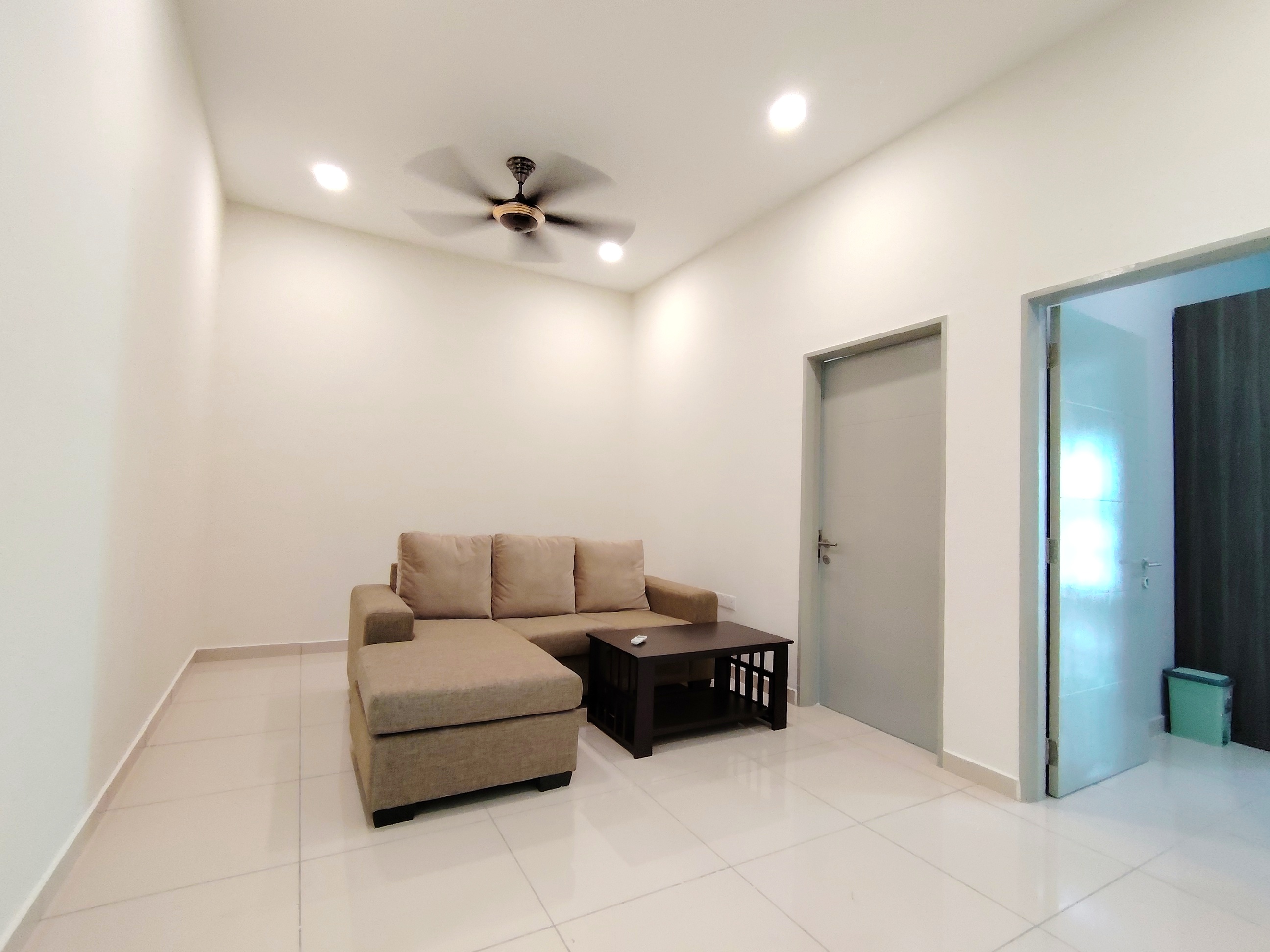 Partially Furnished Double Storey Link House Bandar Sri Sendayan@Balista