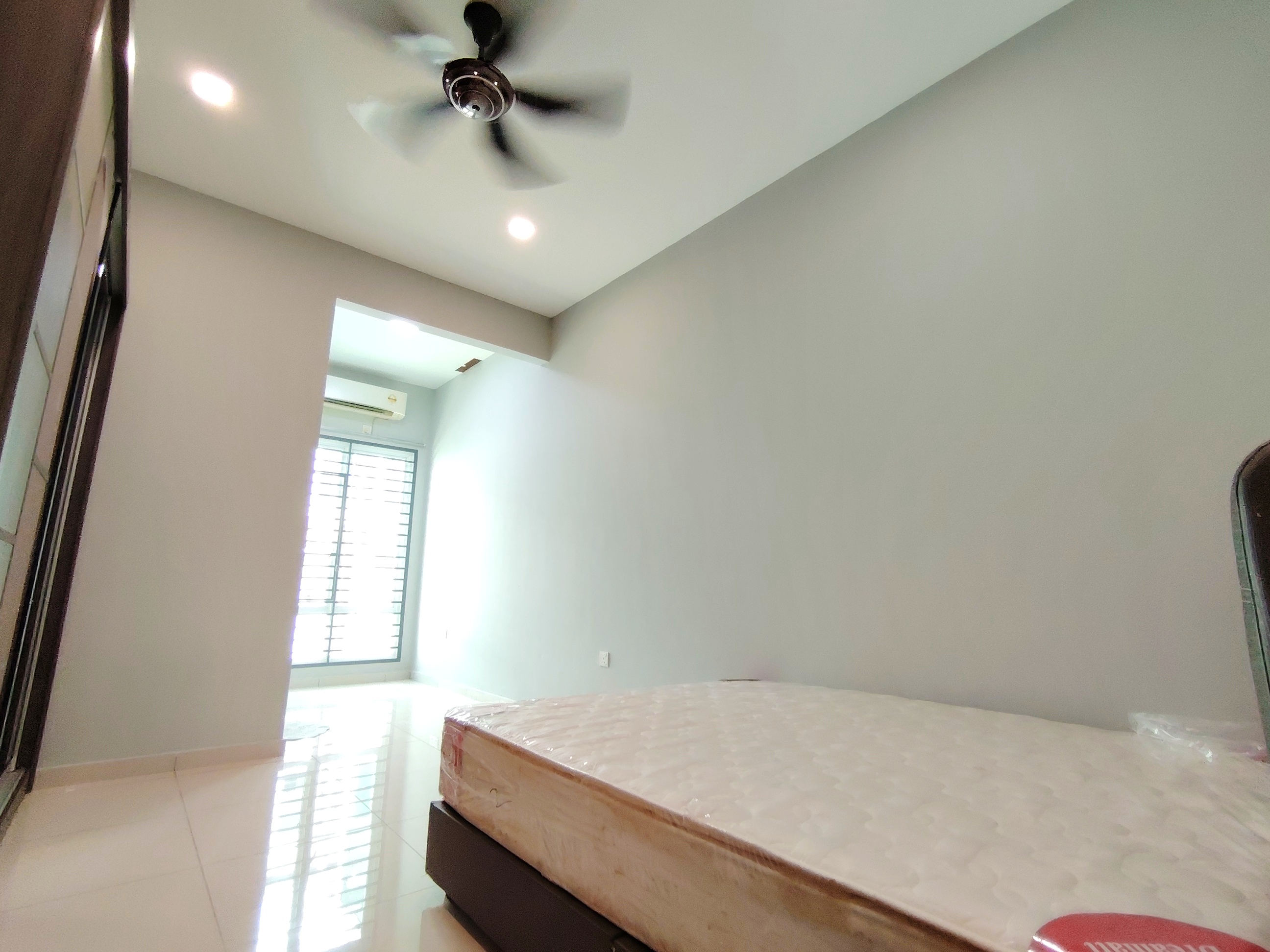 Partially Furnished Double Storey Link House Bandar Sri Sendayan@Balista