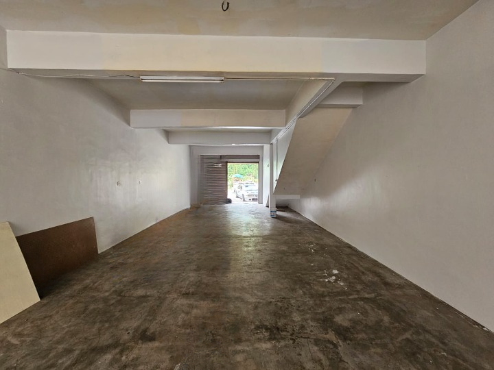 Double Storey Shoplot @ Pusat Bandar Senawang for Sale
