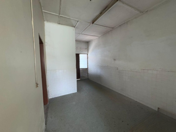 Single Storey Terrace House @ Taman Sri Anggerik Rantau for Sale