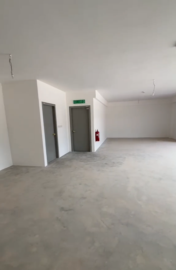 Modern Brand New Semi-D Factory @ Serenia Industrial Park, Serenia City for Rent