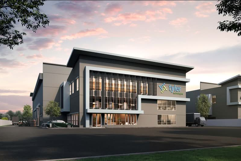 Modern Brand New Semi-D Factory @ Serenia Industrial Park, Serenia City for Rent