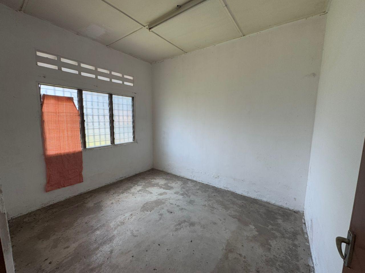 Single Storey Terrace House @ Taman Sri Anggerik Rantau for Sale