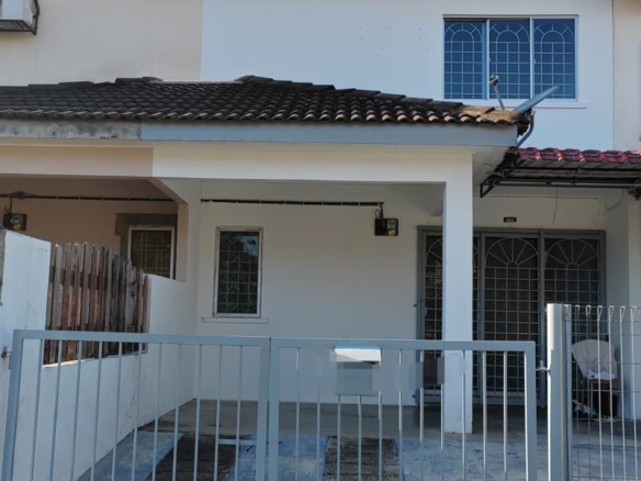 For Rent Newly Refurbished 2 STOREY GARDEN AVENUE, Seremban 2  