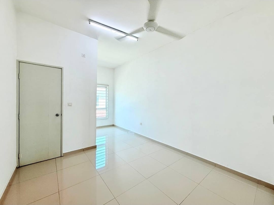 2-Storey Terrace House @ Nusari Bayu 3, Bandar Sri Sendayan for Sale