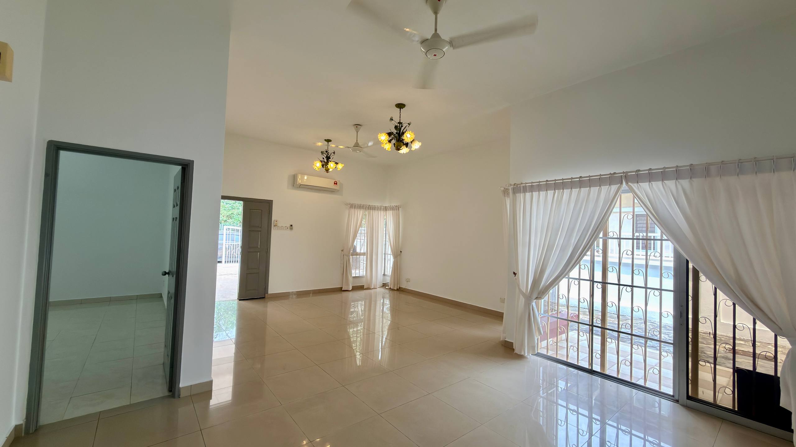 Seremban 2 Acacia BUMILOT Single Storey Bungalow
