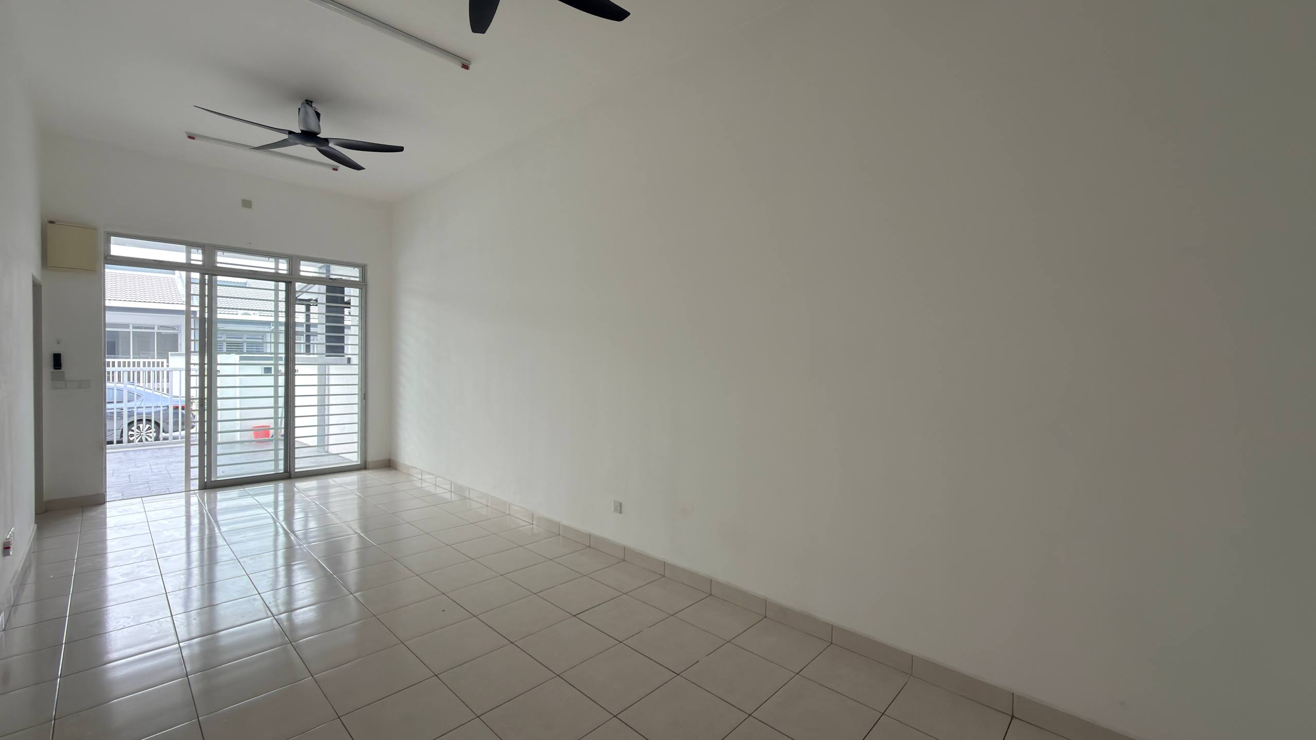 Seremban@Jalan Labu Rimbun Aman Basic Unit Single Storey Link House