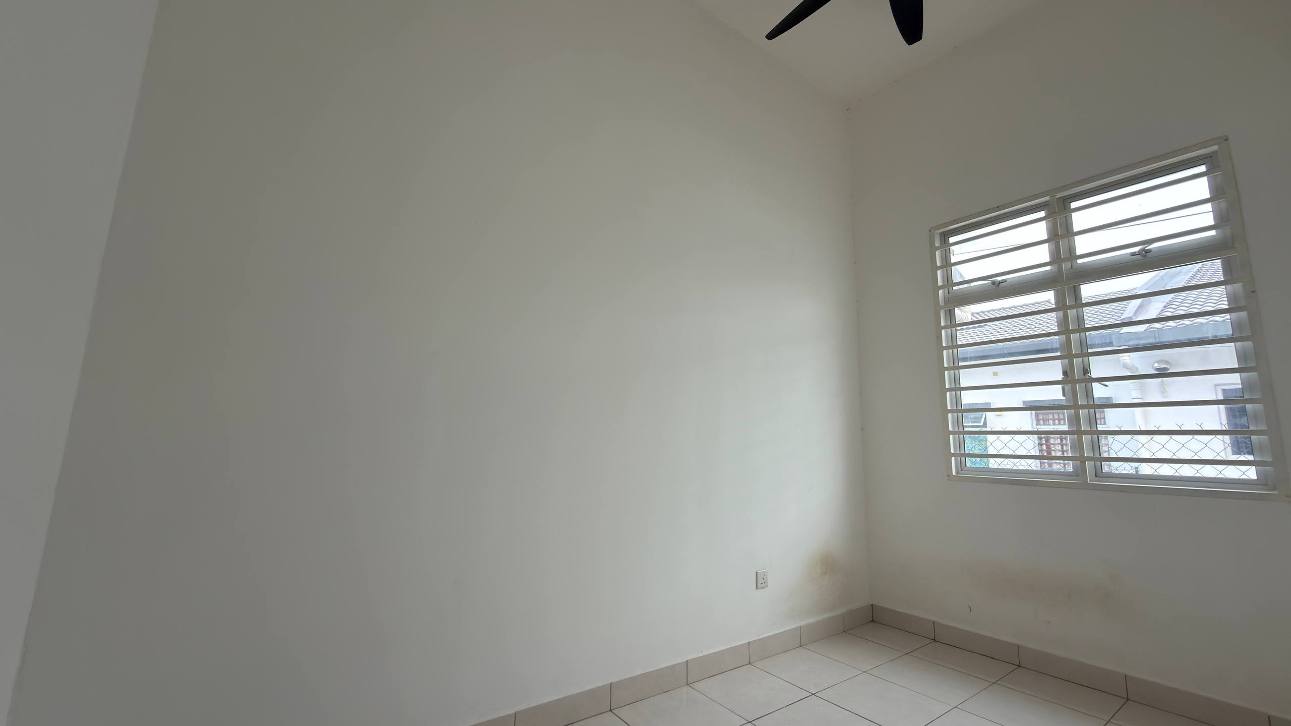 Seremban@Jalan Labu Rimbun Aman Basic Unit Single Storey Link House